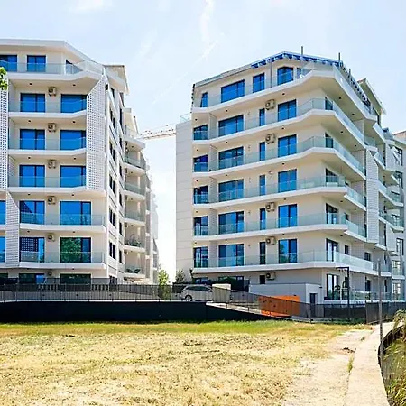 Apartahotel On